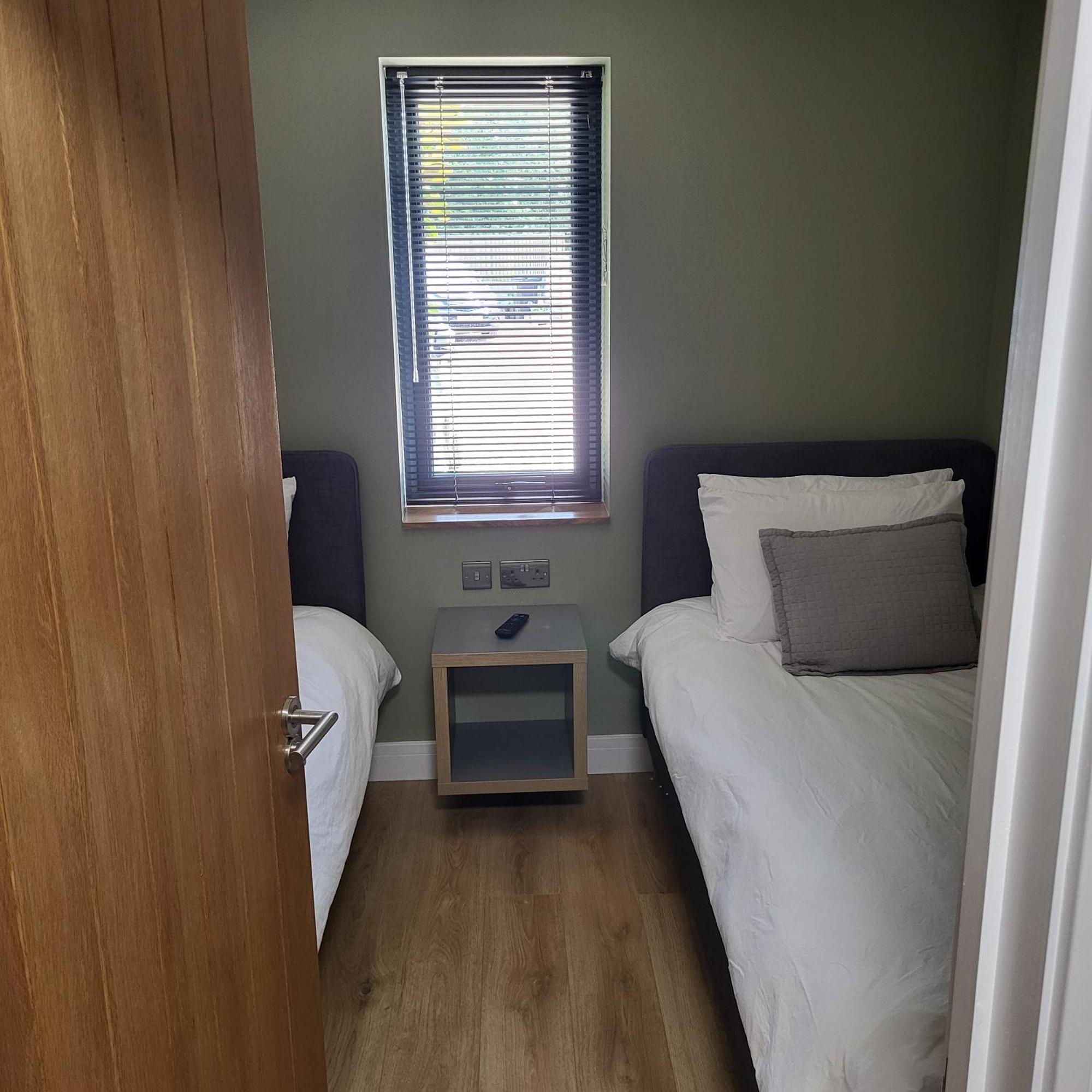 Open Acres Accommodation And Airport Parking Backwell Exterior foto